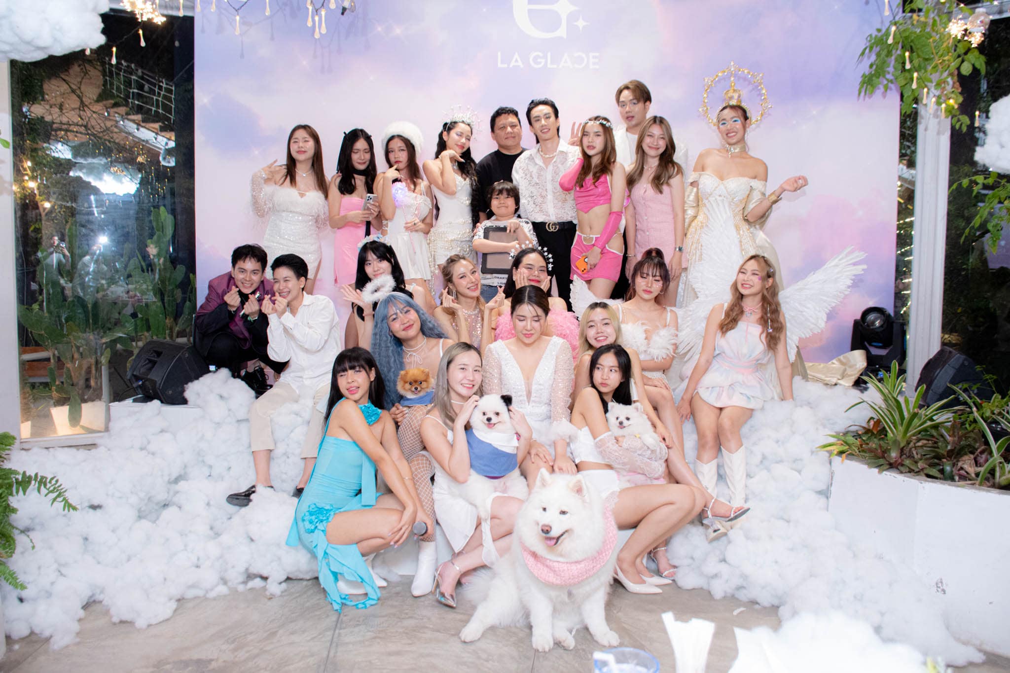 ดีใจที่ได้อยู่ในทุกช่วงเวลาของน้องๆ จนวันนี้ #Laglace น่าจะขึ้นมาเป็นแบรนด์เครื่องสำอางเบอร์แรกๆที่สาวๆ Y2K นึกถึง